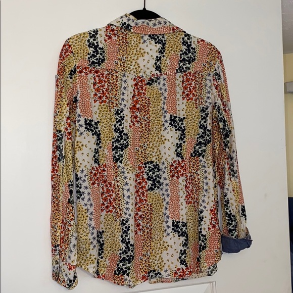 Pretty print blouse - Picture 2 of 3